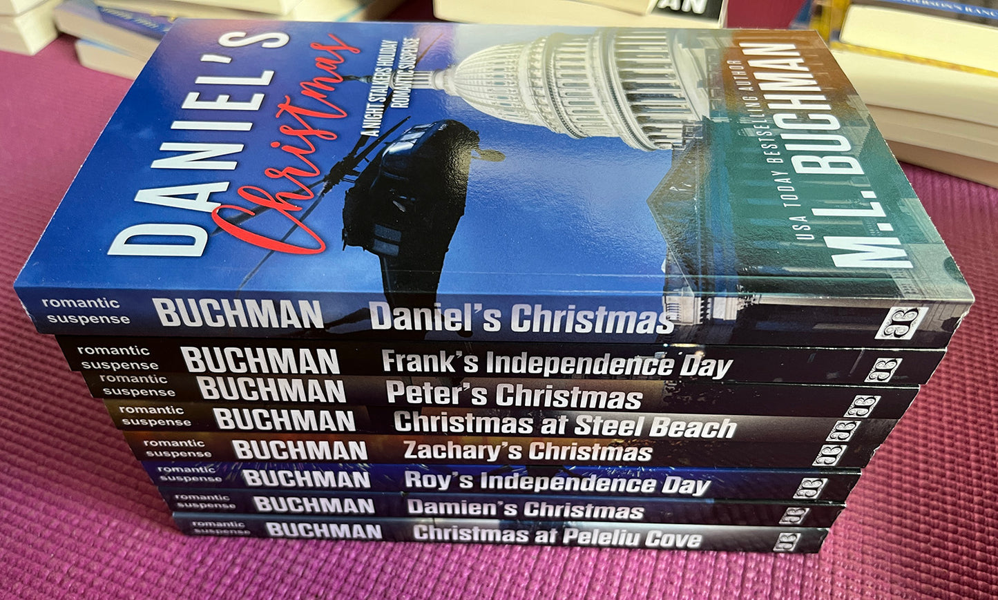 Night Stalkers Holidays: romantic suspense